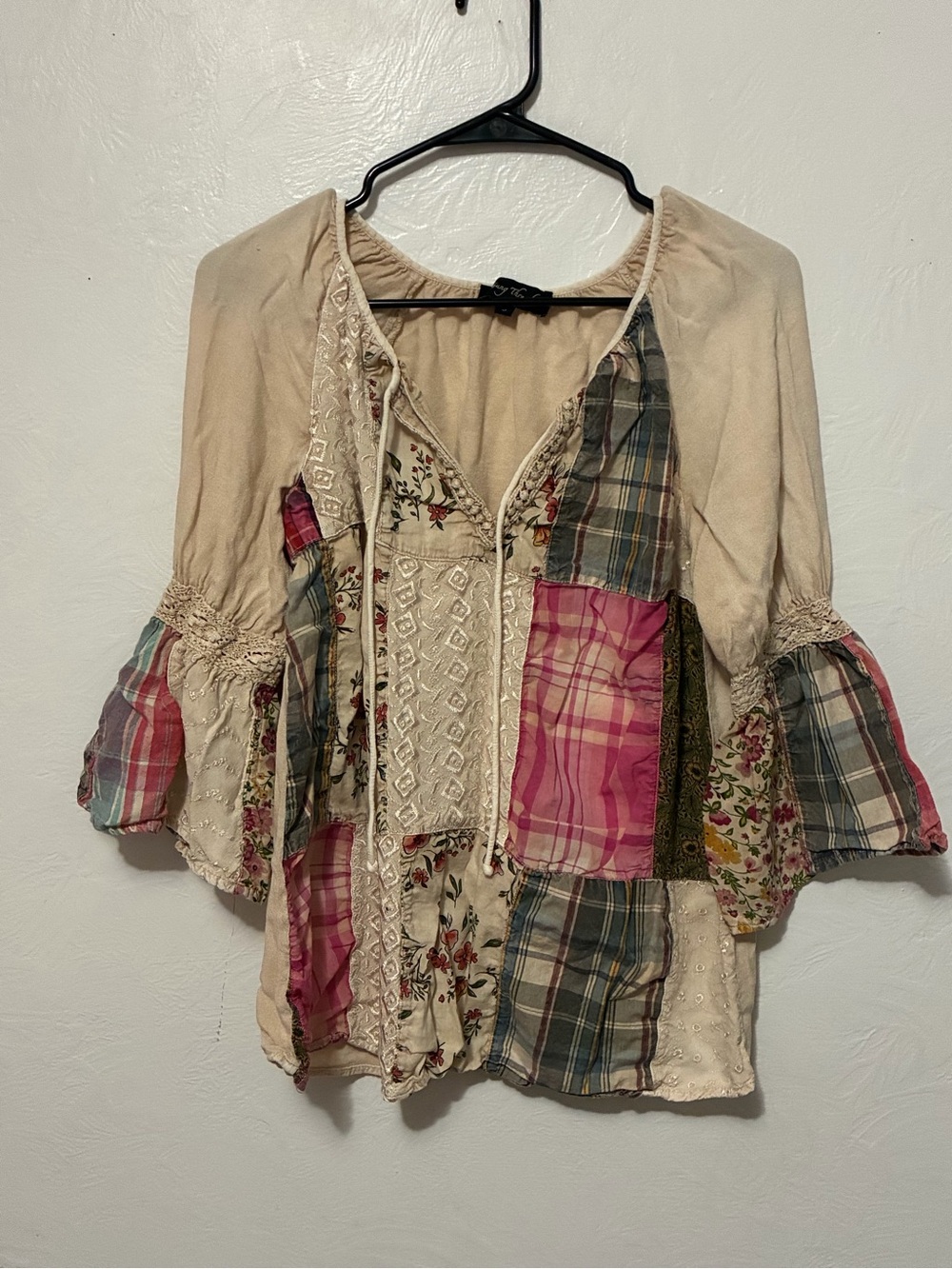 Young Threads Patchwork Bohemian Blouse Floral Plaid Crotchet Detail Small - Picture 2 of 10